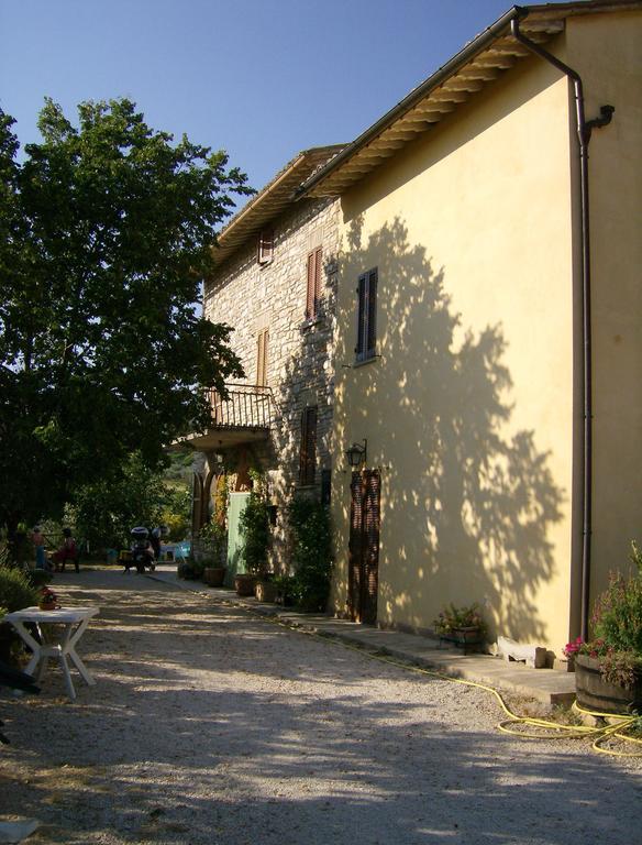 B&B Il Sentiero Di Assisi Bagian luar foto