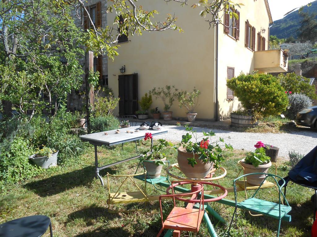 B&B Il Sentiero Di Assisi Bagian luar foto